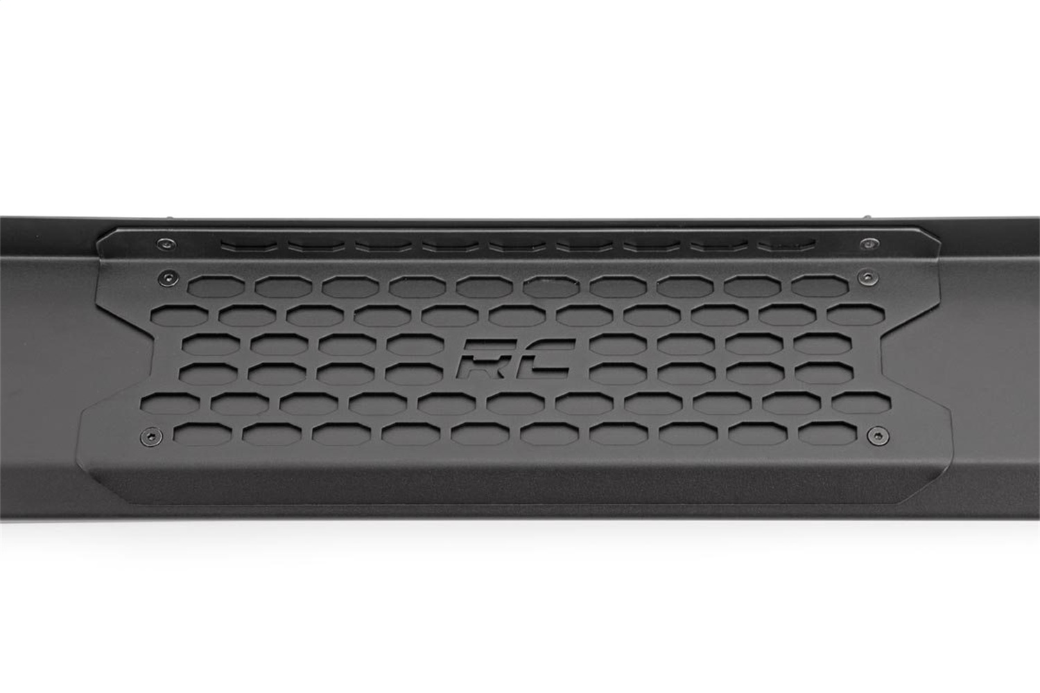 Steps & Runningboard SRB01950