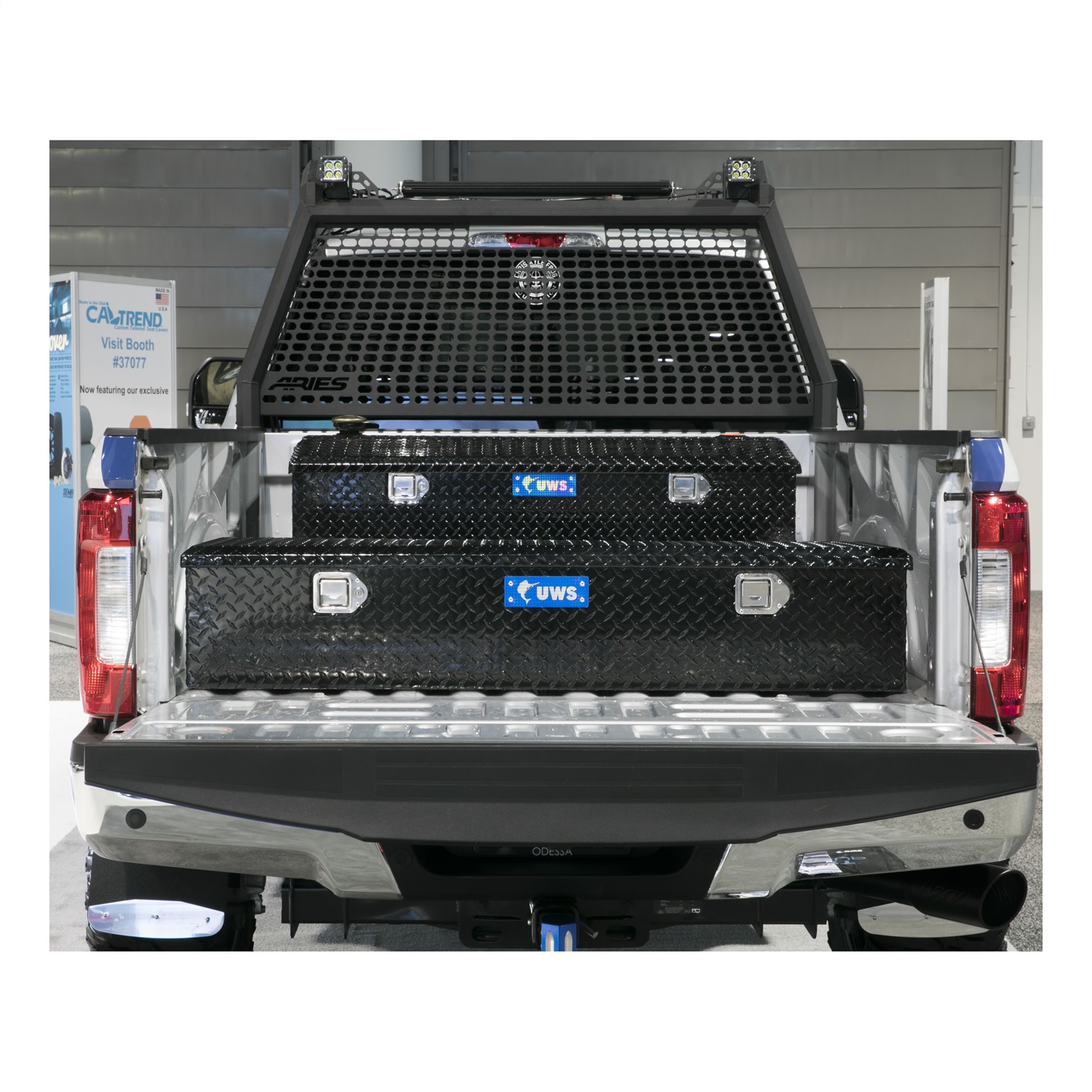 Gloss Black Aluminum 58" 5th Wheel Truck Tool Box - FWB-58-BLK
