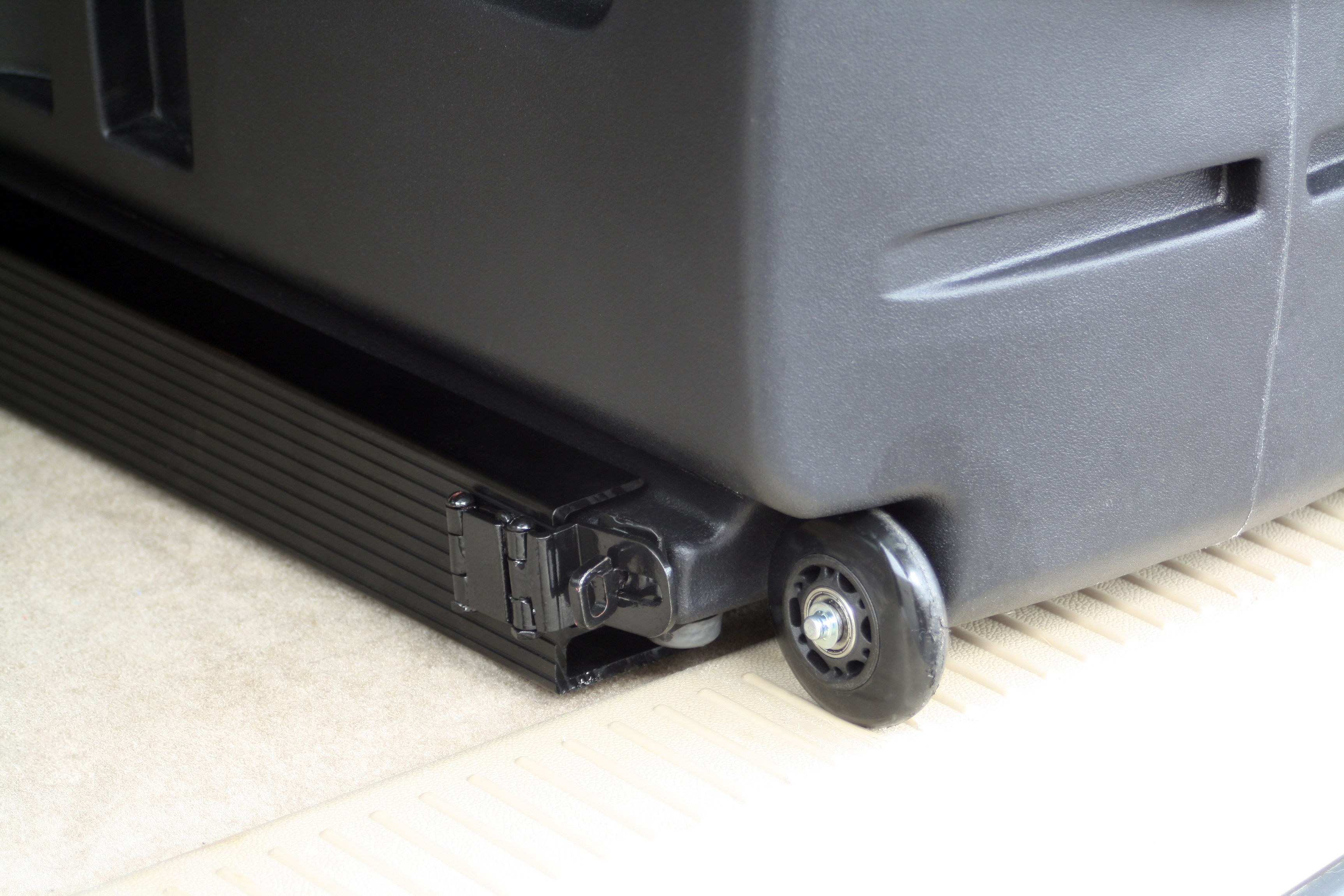 Tote ?? Slide Bracket 70104