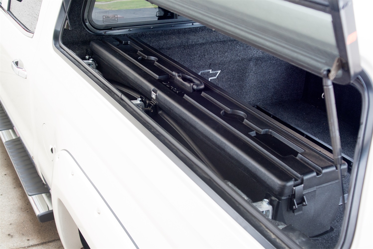Humpstor ?? Truck Bed Exterior Storage / Gun Case (Toppers & Caps) 70300