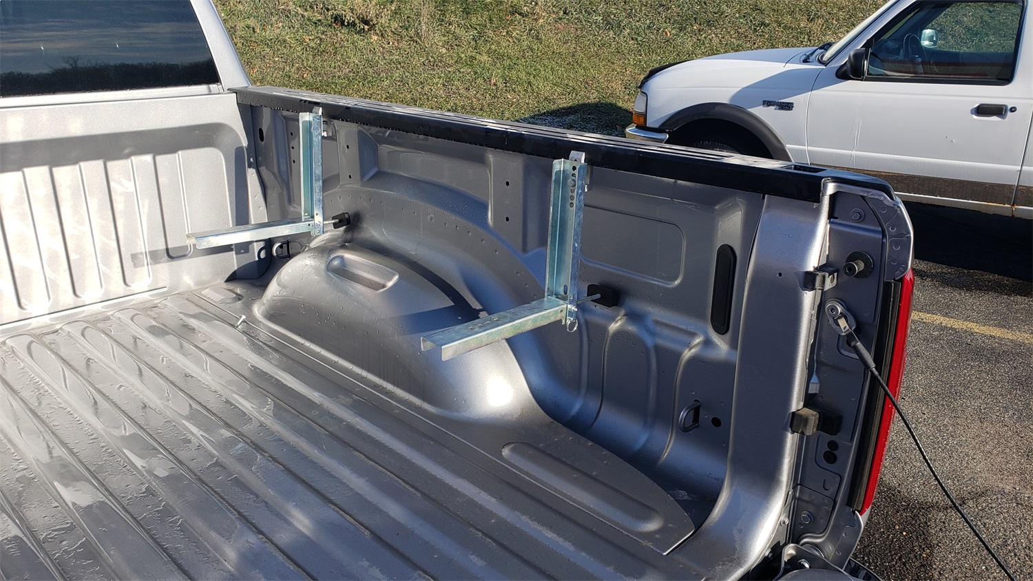 DU-HA Humpstor Truck Bed Exterior Storage / Gun Case, Fits Toppers 70801