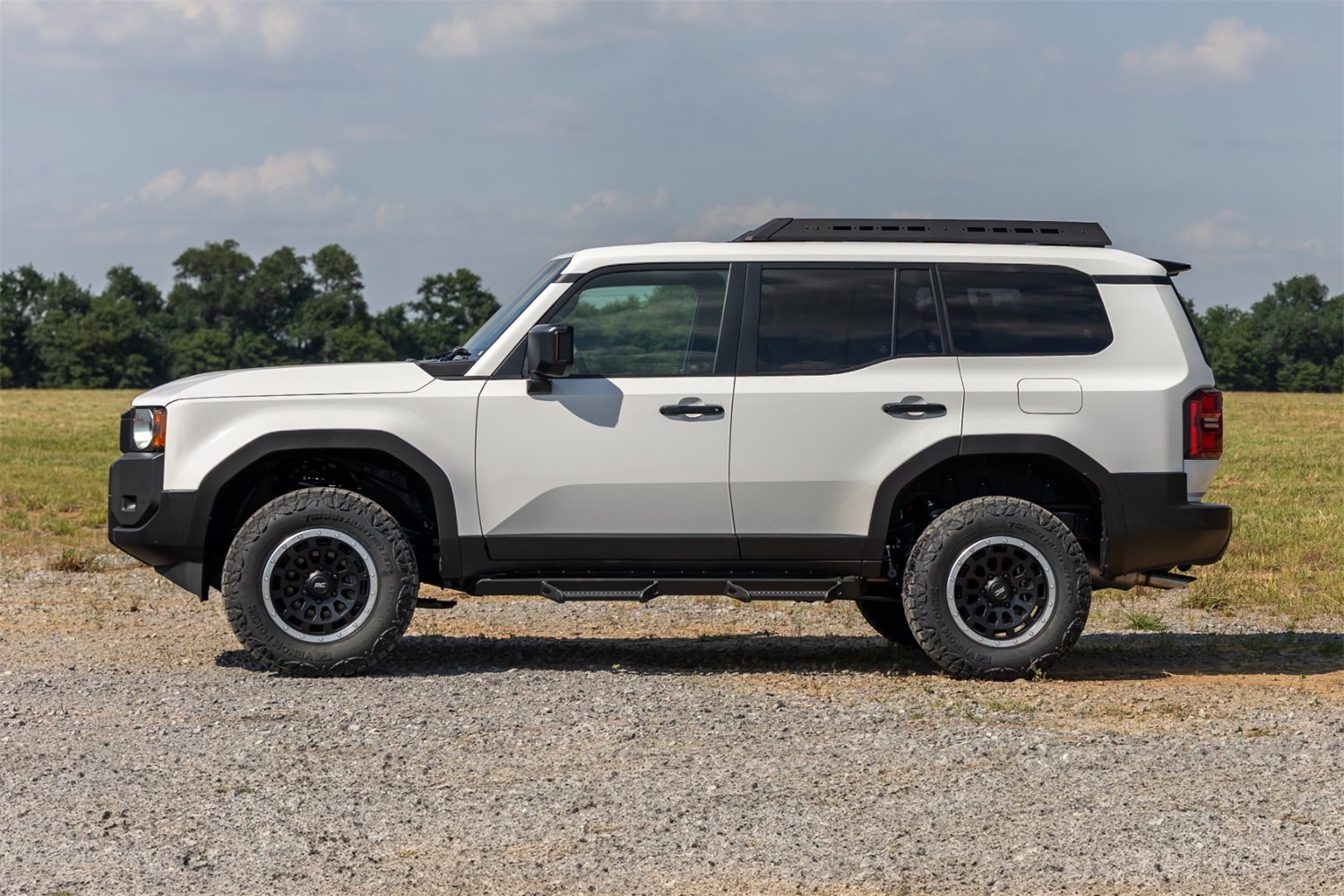 Leveling Lift Kit w/Shocks 73030