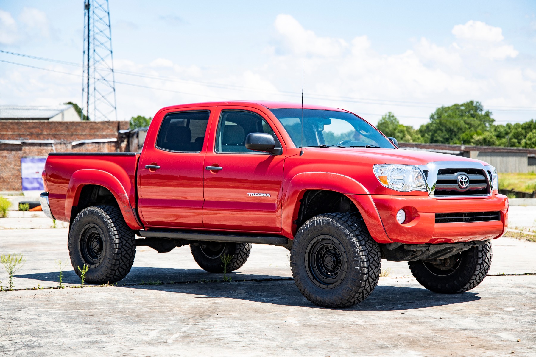 3.5 Inch Lift Kit | UCA | M1 Struts | Toyota Tacoma 4WD (2005-2023) 74241RED