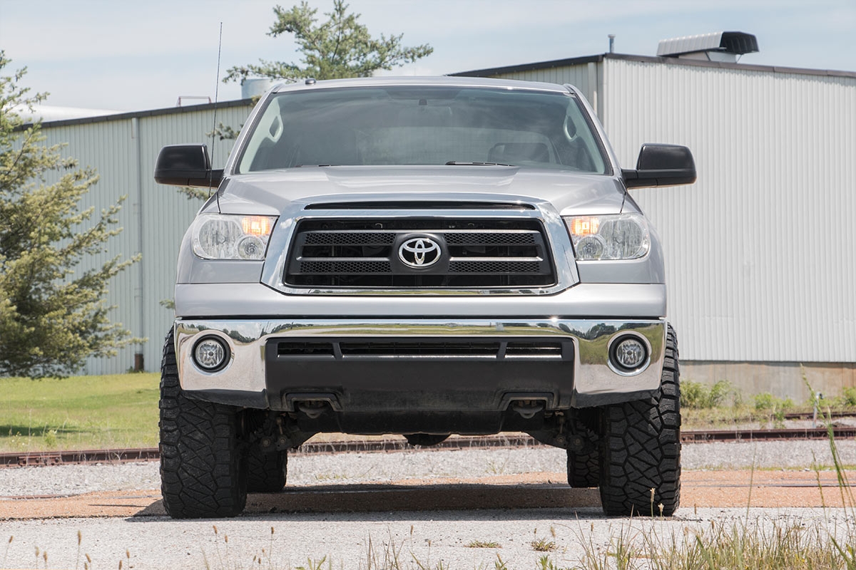 3.5 Inch Lift Kit | Toyota Tundra 2WD/4WD (2007-2021) 76830RED