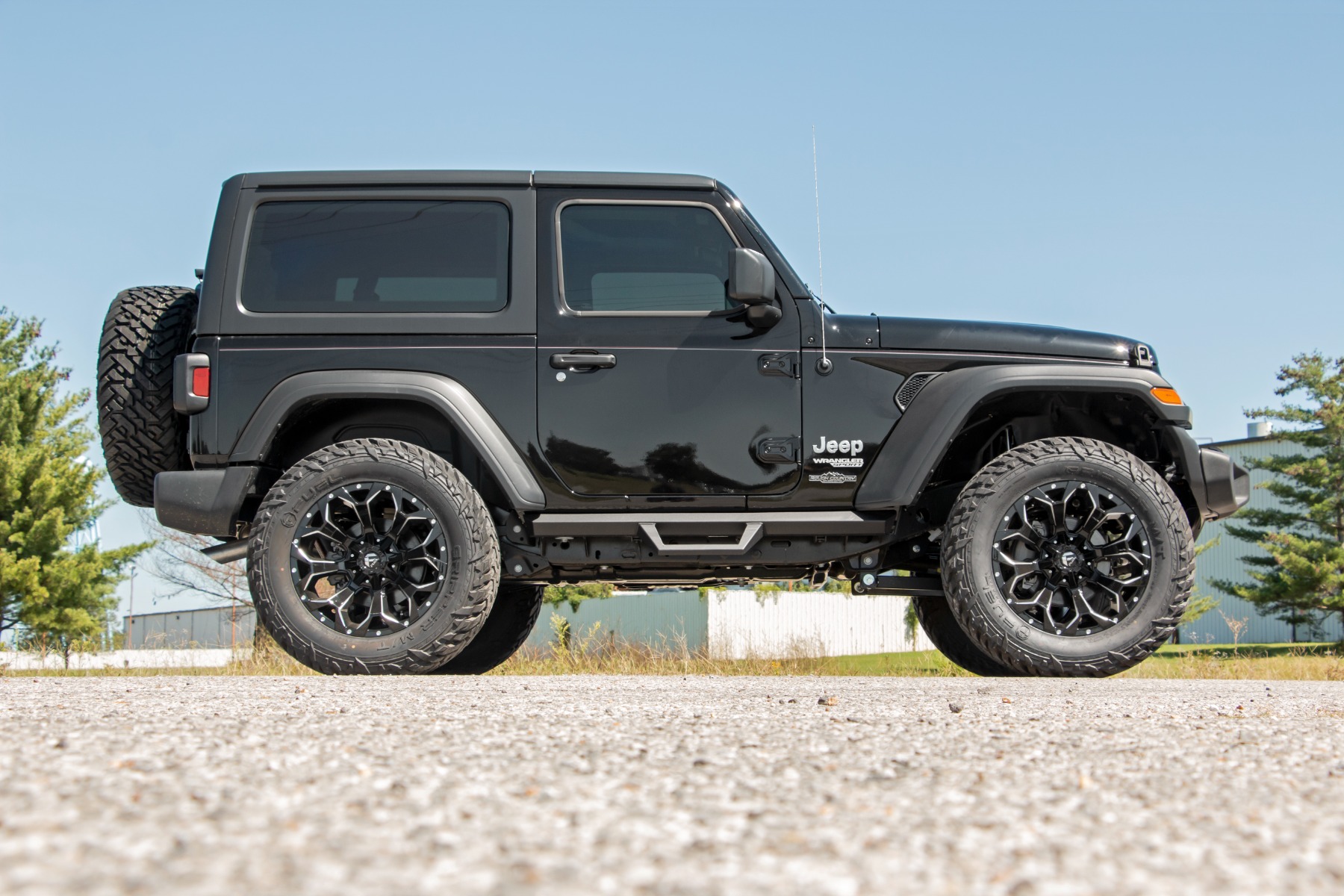 2.5 Inch Lift Kit | Coils | M1 | Jeep Wrangler JL 4WD (2024) 79640