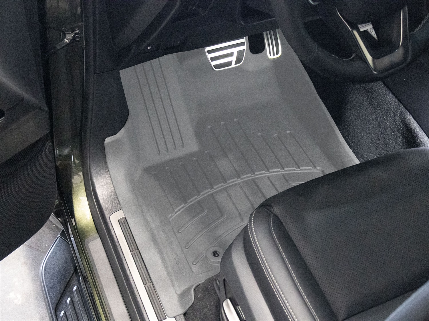 FloorLiner™ HP 4617131IM