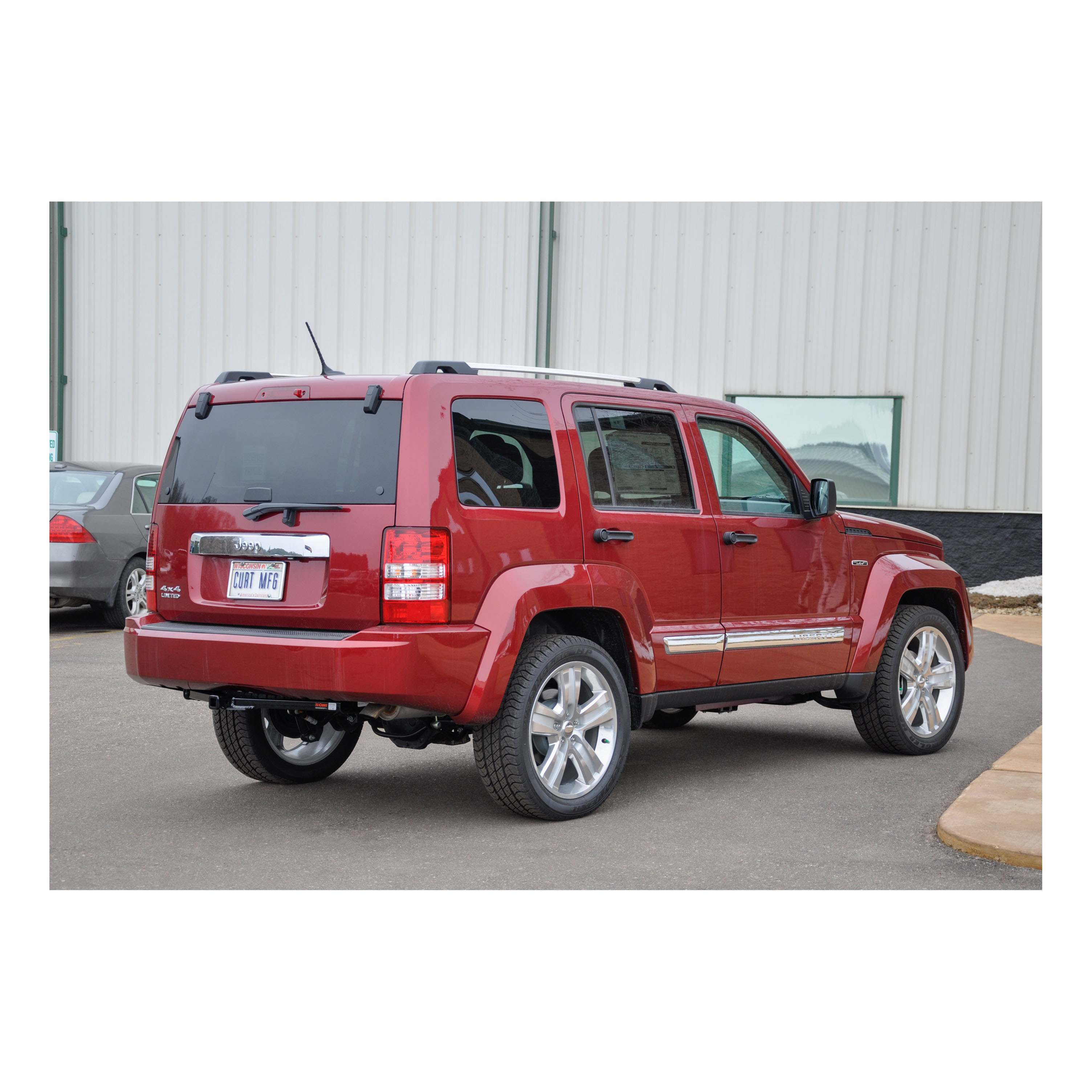 Class 2 Trailer Hitch, 1-1/4" Ball Mount, Select Jeep Liberty - 122453