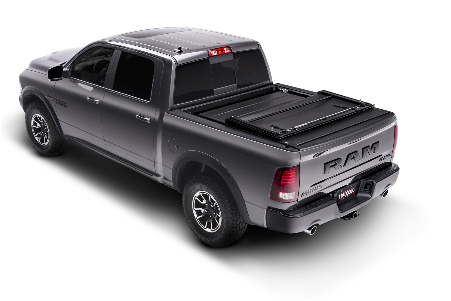 TruXedo Deuce Tonneau Cover 748901