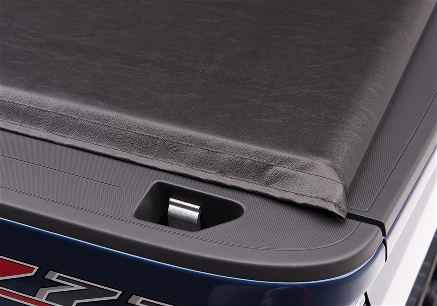 The Edge Tonneau Cover 849801