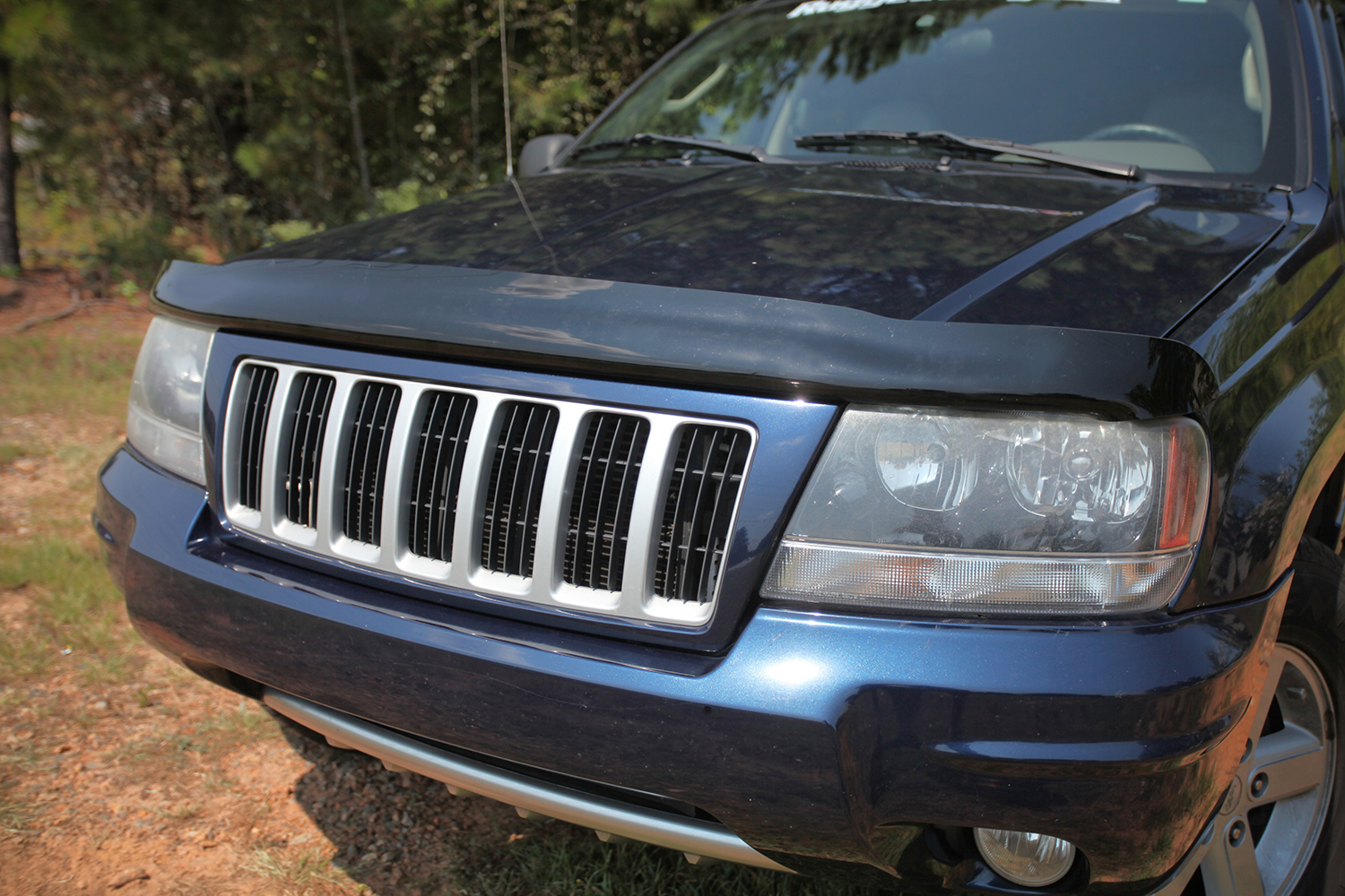Hood Bug Deflector; 99-04 Jeep Grand Cherokee WJ-11350.12