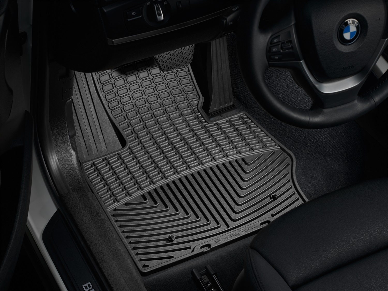 Front Rubber Mats, Black W258