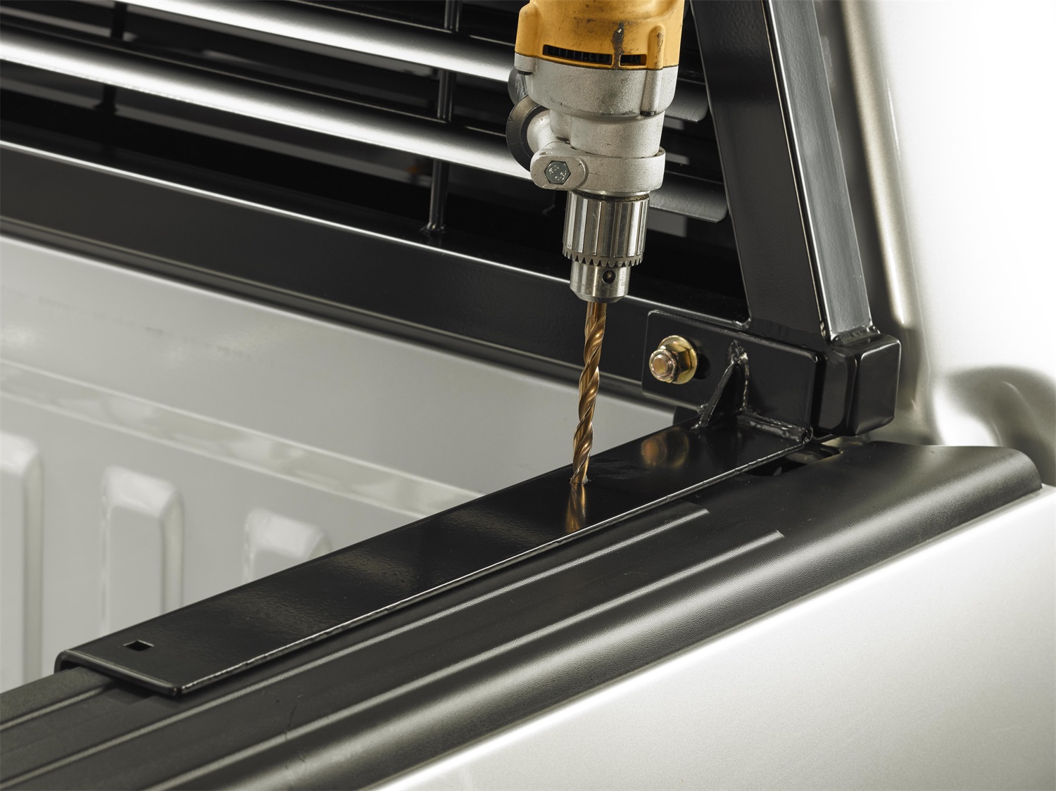 Hardware Kit - Low Profile 21" Drill Gloss Black 30119LP