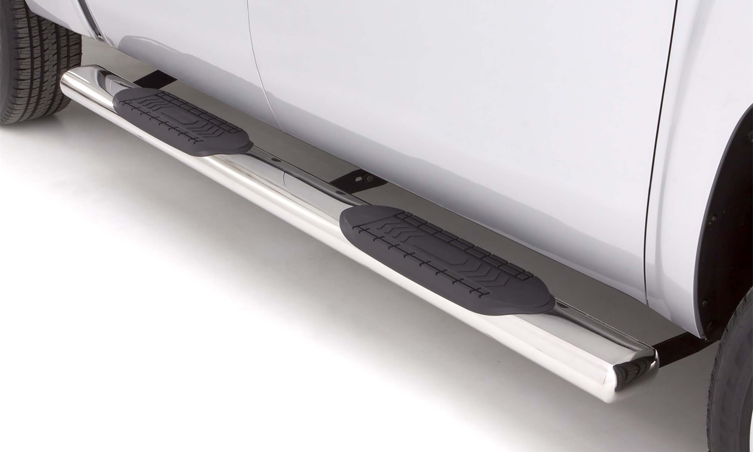 Lund 24310564 Polished Stainless Steel 6 Inch Oval Straight Nerf Bars for2007-2018 Silverado/Sierra 1500, 2500HD, 3500HD Rocker Panel Mount Crew Cab-24310564