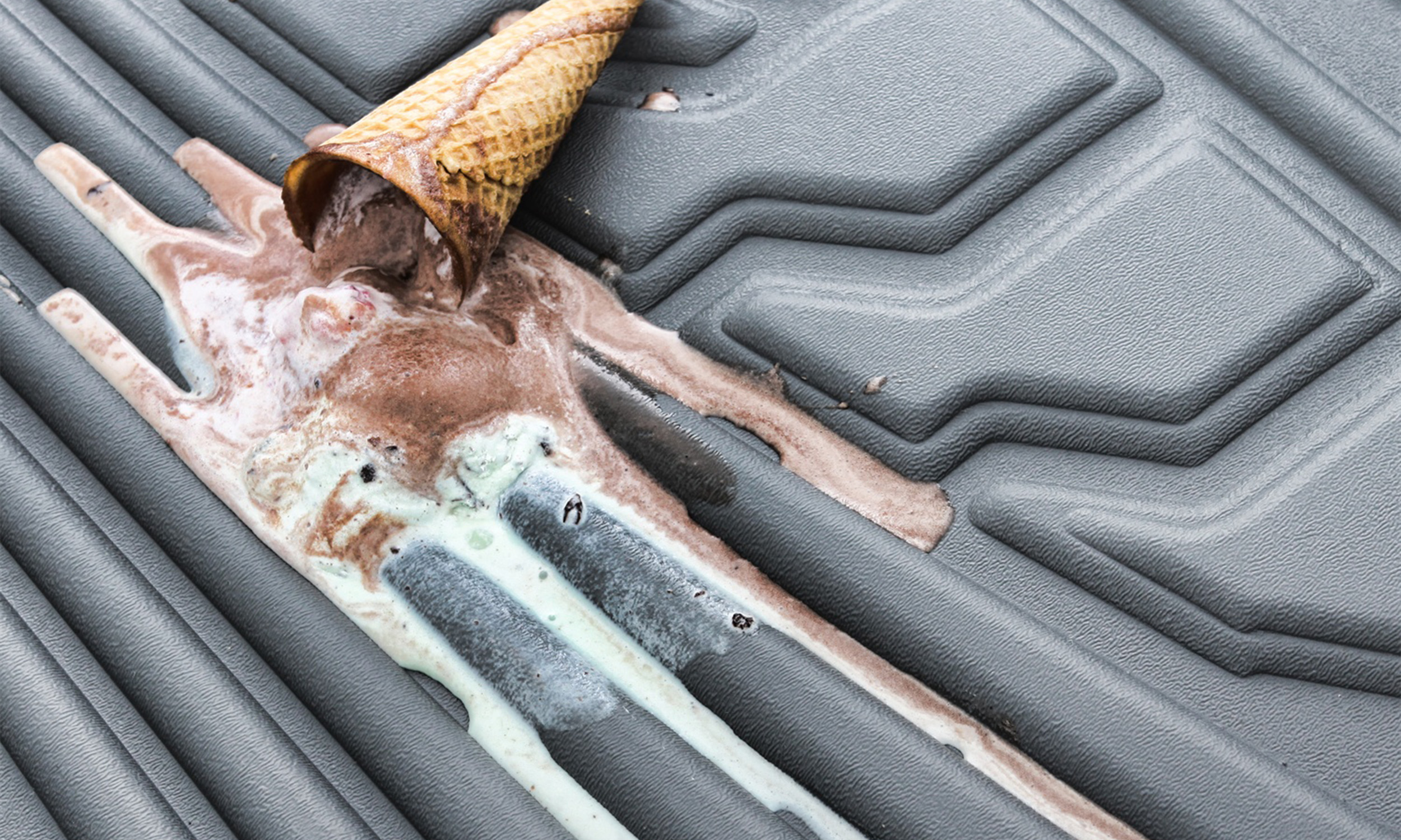 Lund 283052-G Catch-It Vinyl Floor Mat - Front, Grey-283052-G