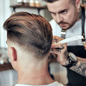 Chicago Gentleman In Waiting Haircut For Students With Id