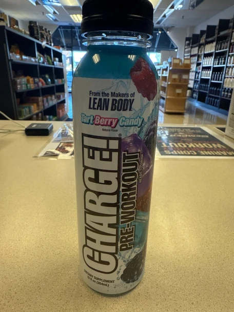 La Lean Body Charge Preworkout 12 Onzas 12 Bottle Tart Berry