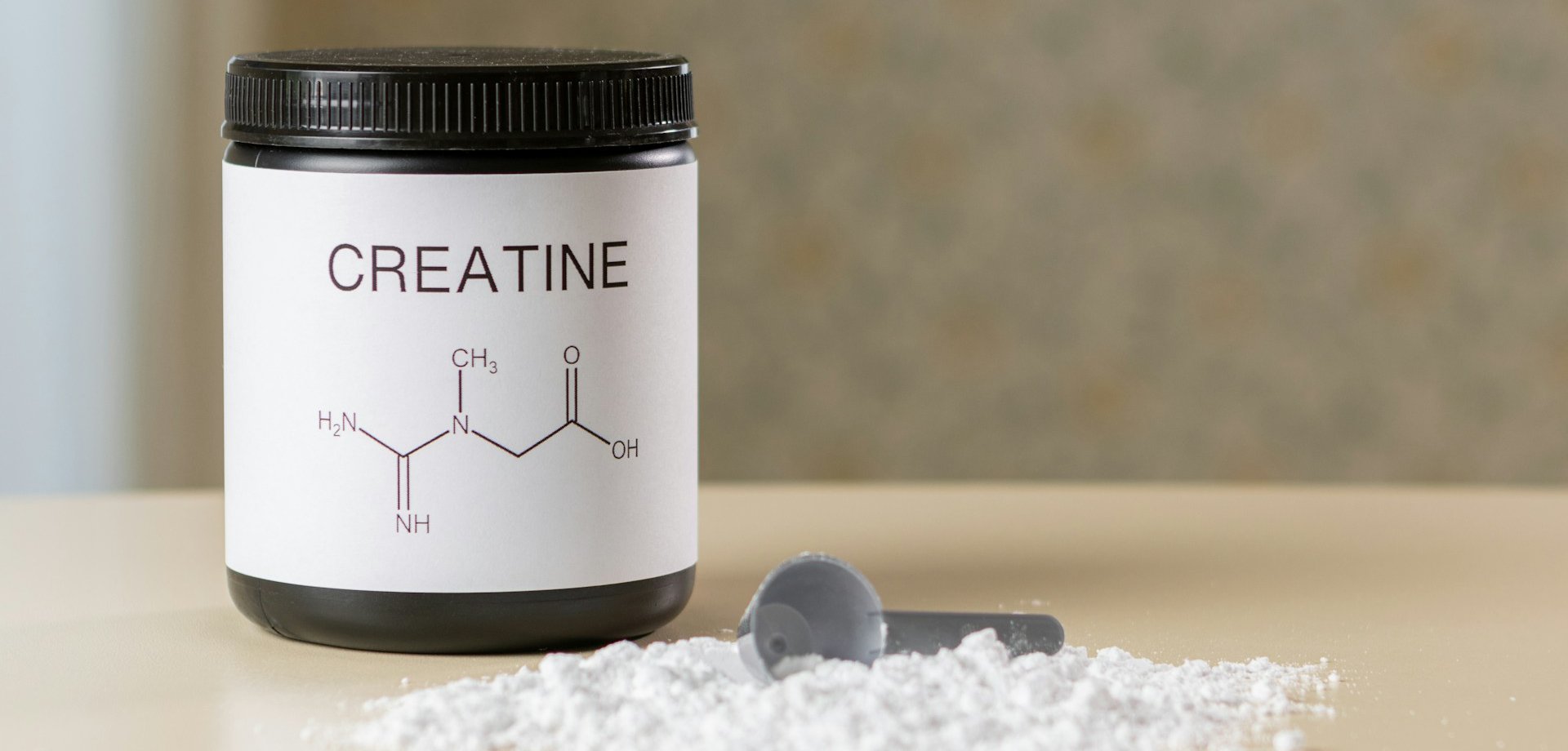 Creatina: Beneficios para Todos, Más Allá del Gimnasio