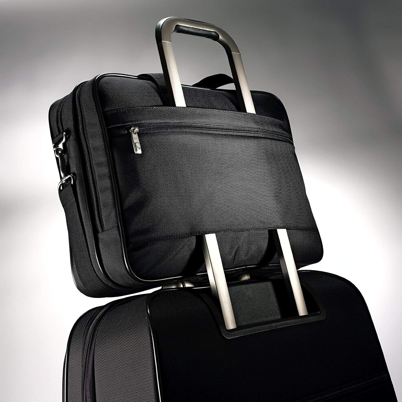 Samsonite Classic Multi Gusset Toploader Folder