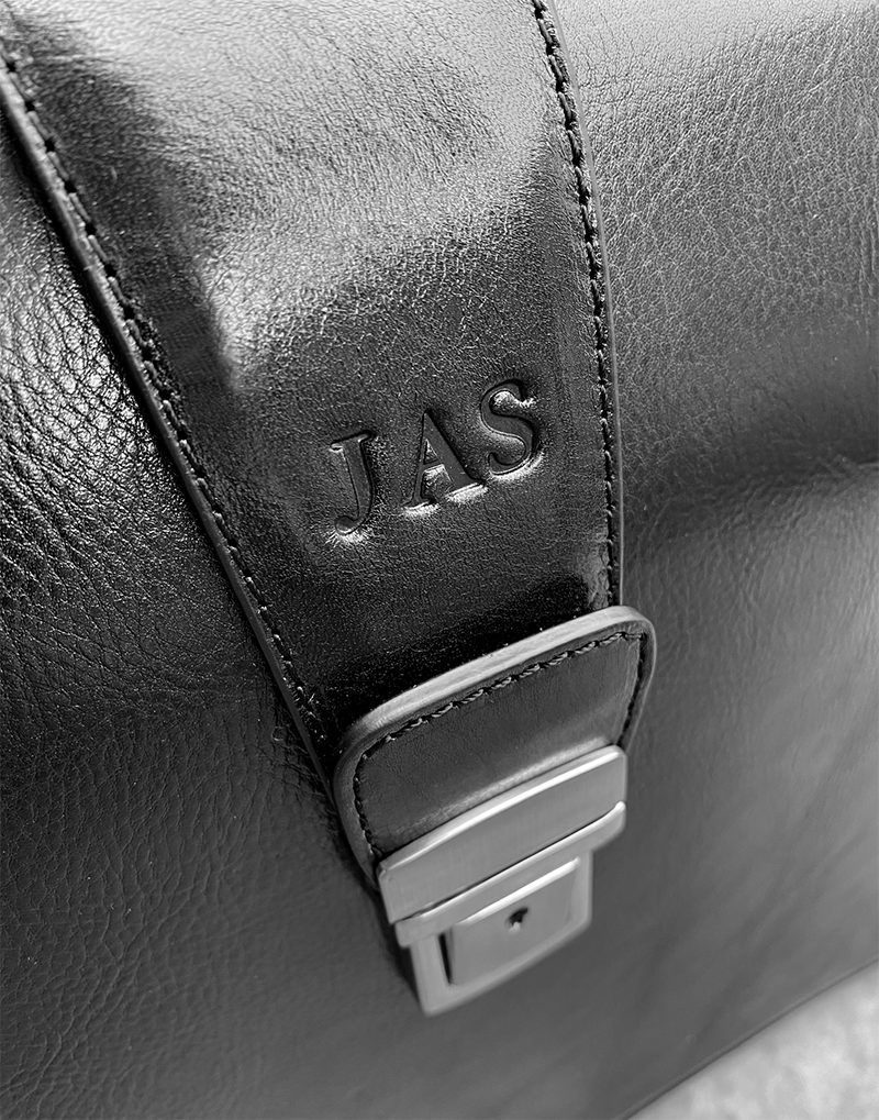 Buccio Tuscany Nero Onyx Italian Leather Briefcase