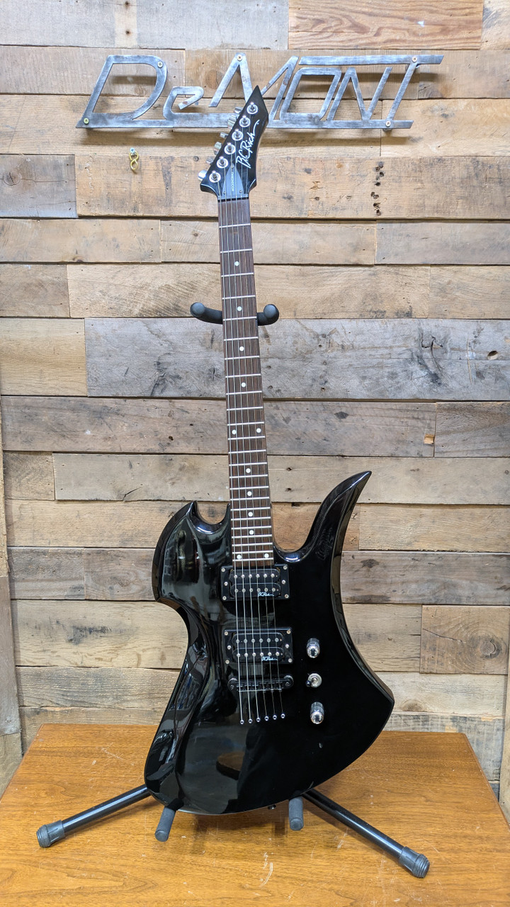 BC Rich Mockingbird ST 24-fret, Made in Korea Electric Guitar