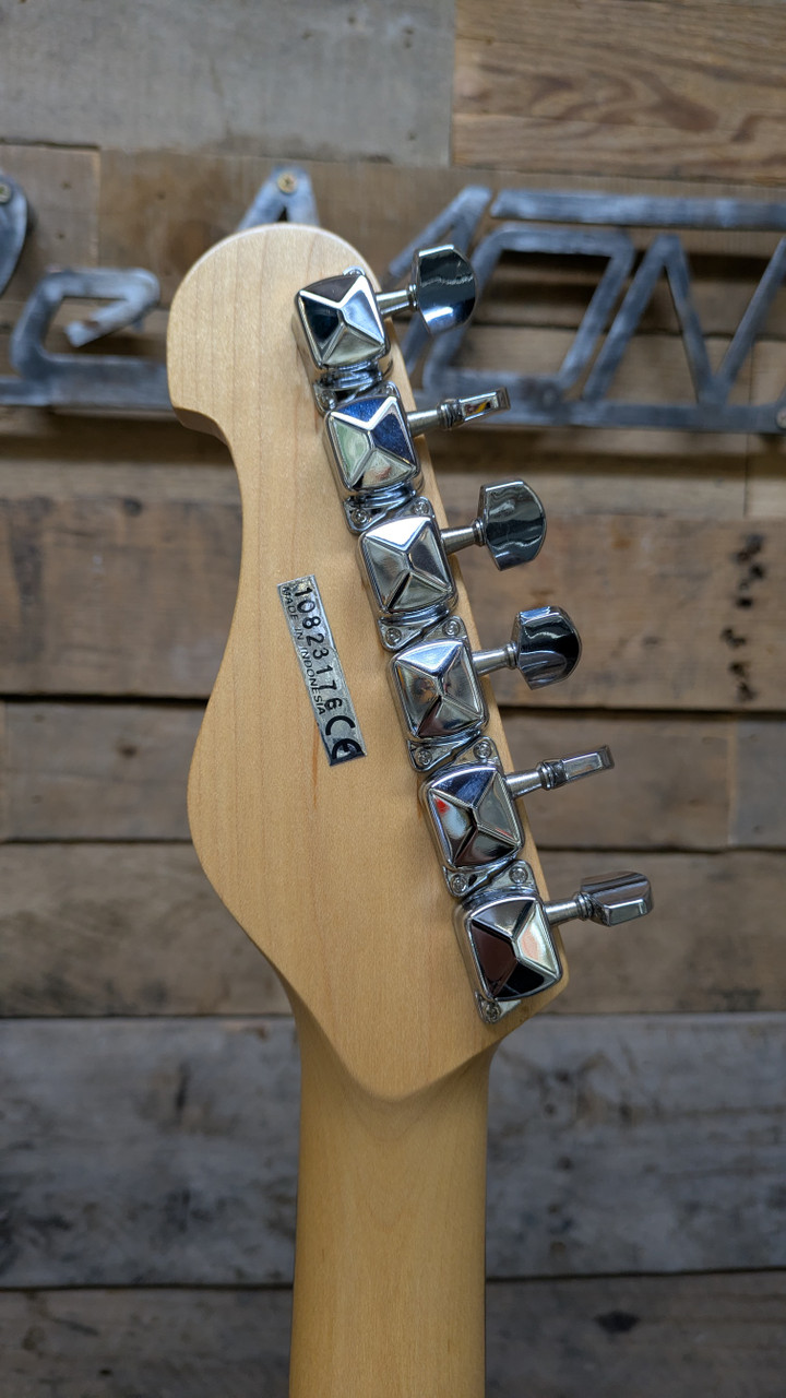 Yamaha EG112 Super Strat Style Electric Guitar - Local Pickup ONLY, IL