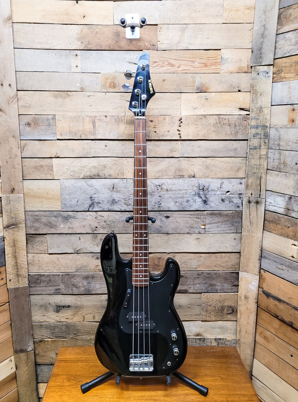 Samick Vintage Black Electric PBass - MIK