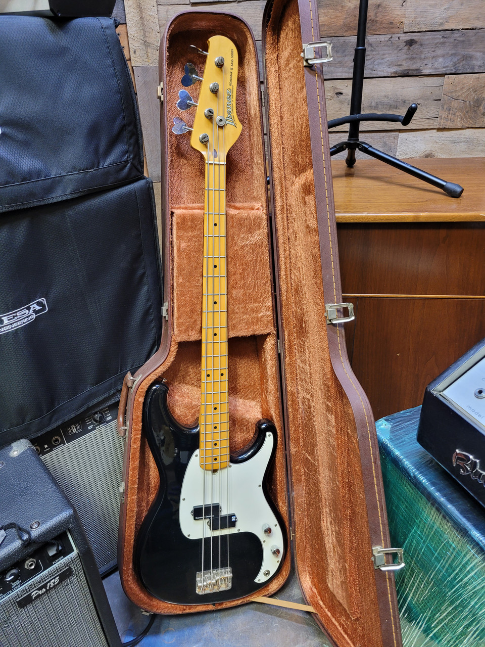 Ibanez Roadstar II Bass 1984 w/ Seymour Duncan AP-1 Pickups