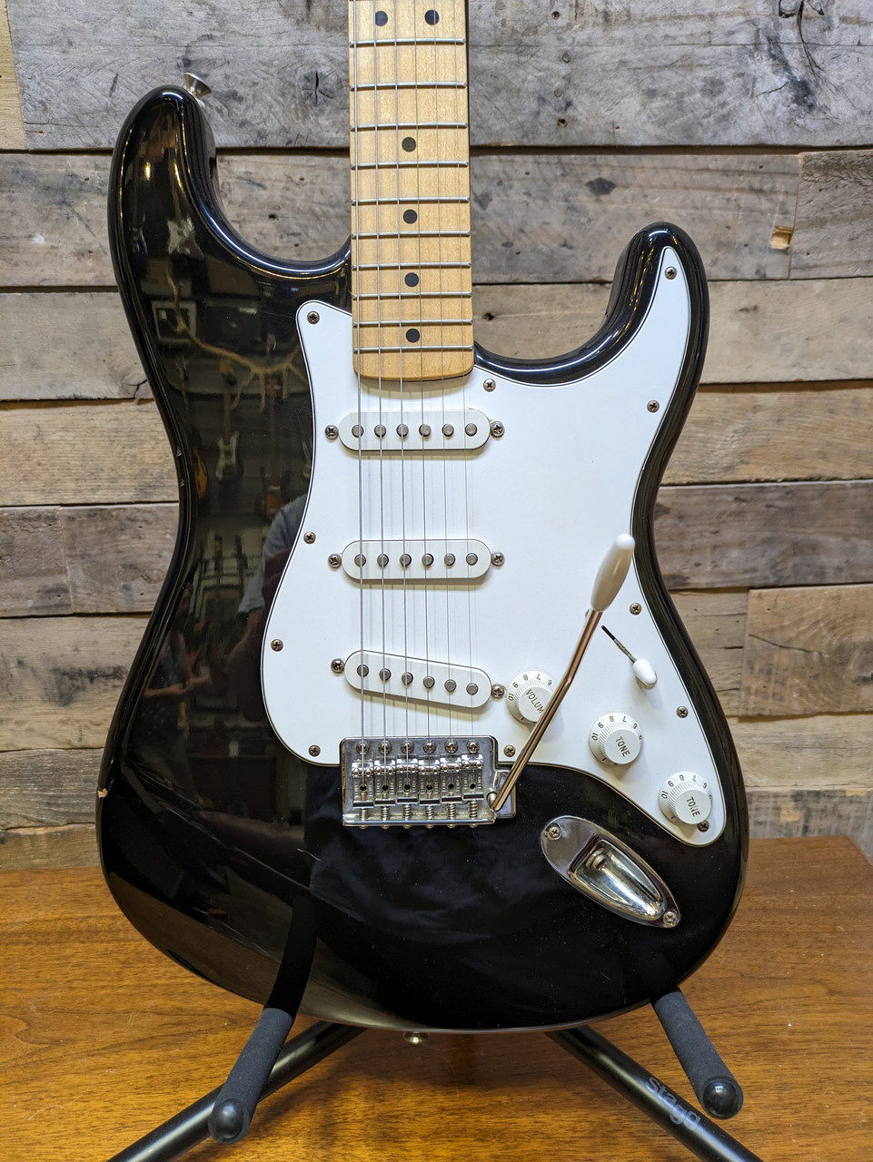Fender Strat Stratocaster 2010's MIM Maple Neck Mexico Black