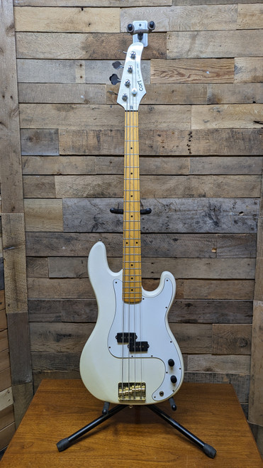Cort Vintage MIK Maple Neck Electric PBass Bass Guitar