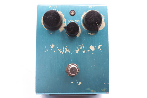 Way Huge Electronics WHE701 Aqua Puss Analog Delay Guitar Pedal