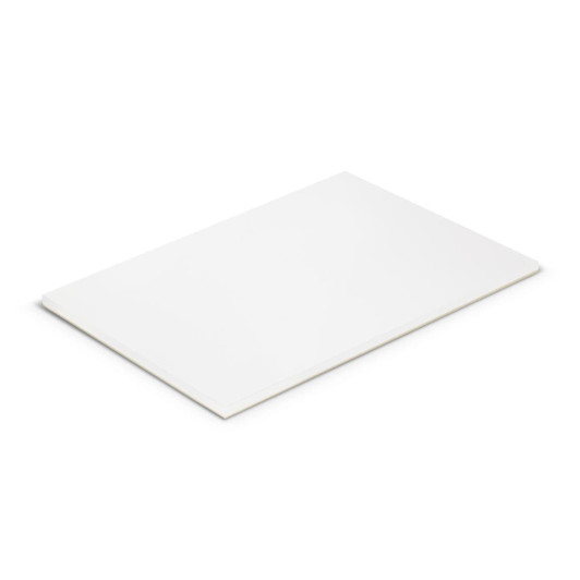 A4 notepad with 25 white leaves, featuring a simple design and a logo on the top.