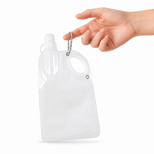 A drink bottle in clear plastic with a collapsible design and a carabiner attachment for easy carrying.