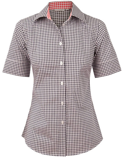 A women's short-sleeve button-up shirt in black and white gingham check pattern, featuring a contrasting inner collar.