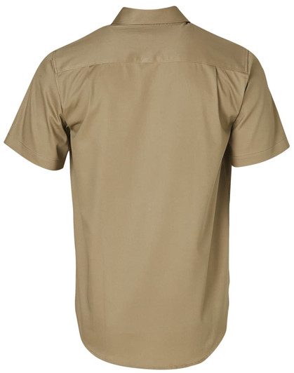 A short-sleeved khaki shirt with a pocket, featuring a plain back design and a collar. It has a logo on the pocket.