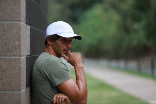 INIVI FULLY SEAMLESS SOFT MESH- SELF-GRIP HOOK & LOOP