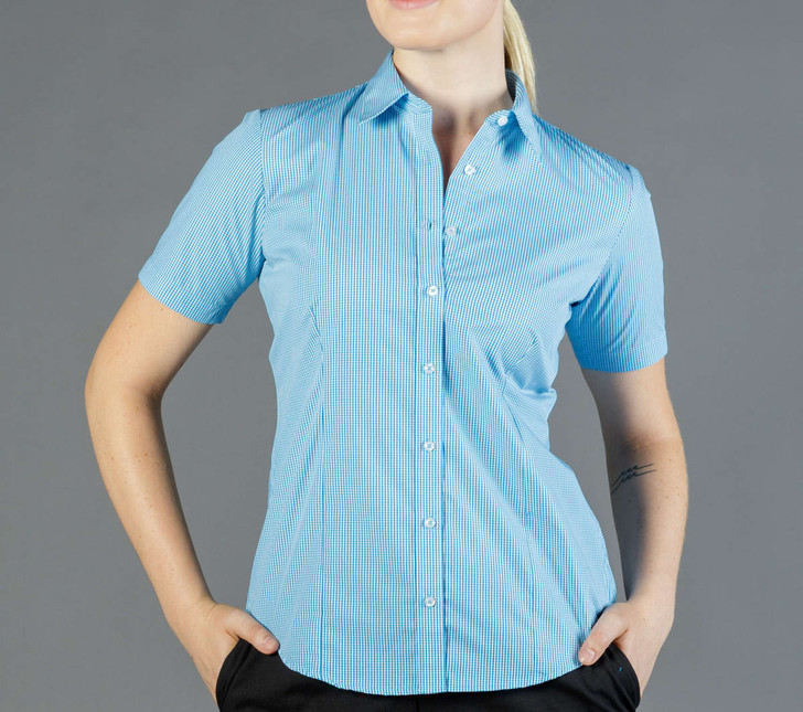 A short-sleeved button-up shirt in blue gingham pattern, featuring a fitted design and a collar.