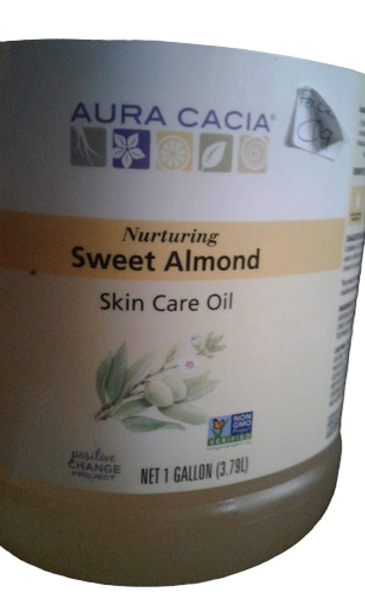 Sweet Almond Oil, Skin Care Oil - Aceite de Almendra, Aceite para el Cuidado de la Piel