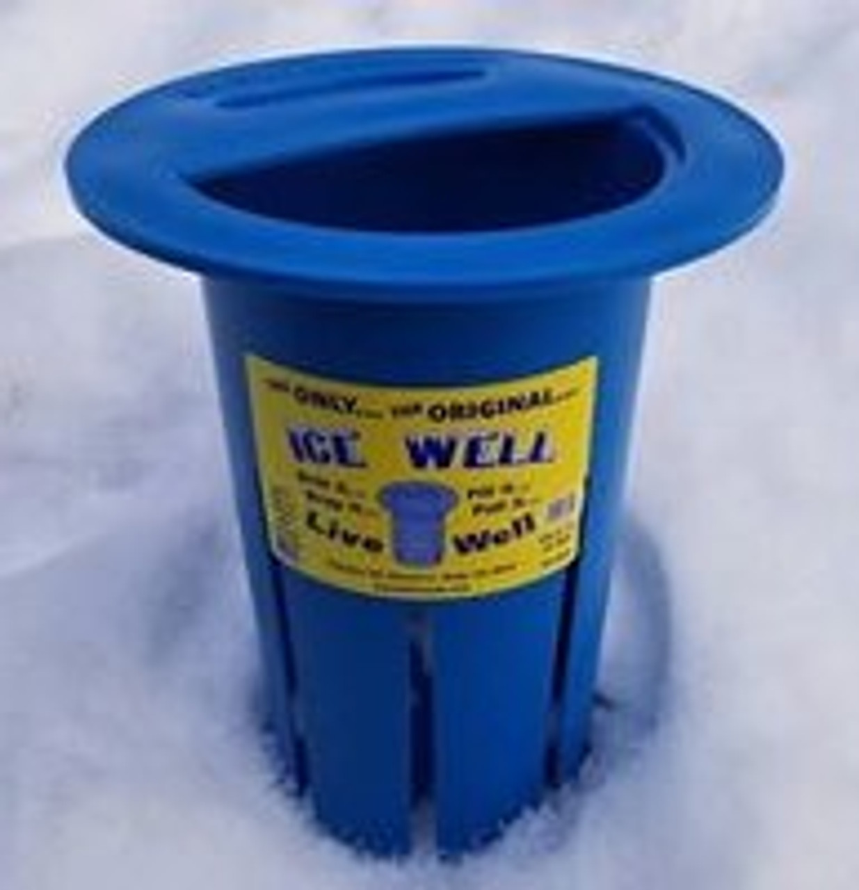 Clam 16547 Ice Well Live Well 8-10 Hole - GoIceFish