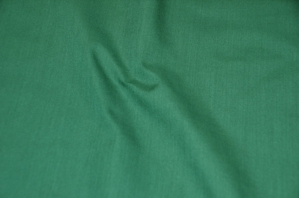 60" Hunter Green Premium Polyester Cotton Blend Broadcloth