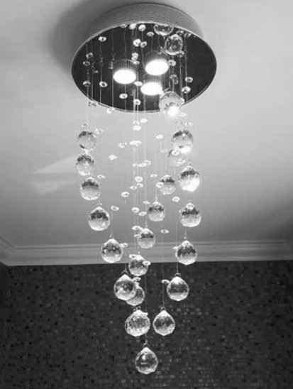 spiral flush mount raindrop 3-light modern crystal chandelier MC00277 for entryway bedroom foyer bathroom free shipping across Canada Montreal Quebec