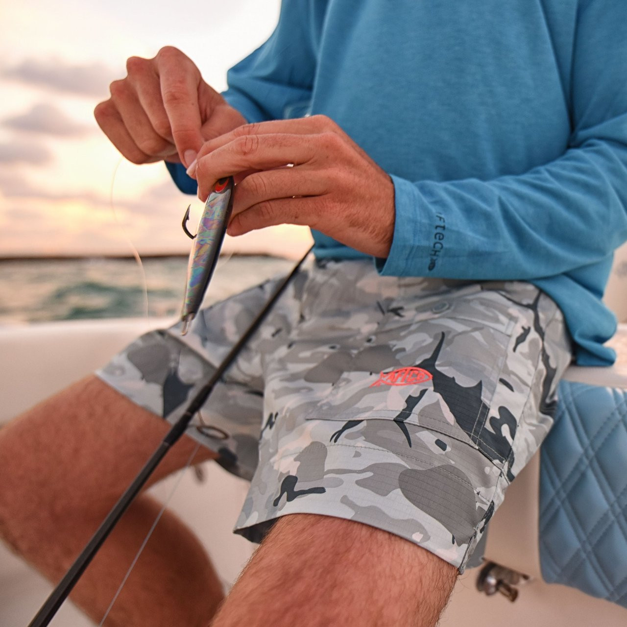 Aftco Camo Original Fishing Shorts - 6 Inseam
