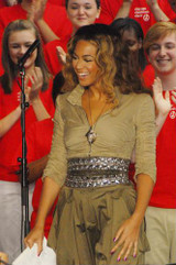 Beyonce looks fantastic as she steps out in New York