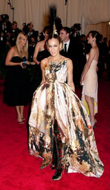 Sarah Jessica Parker wins big once again on the NYC red carpet