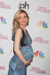 Holly Madison was simply glowing at Miss Universe pageant