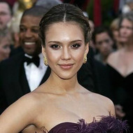 Jessica Alba honored by Self Magazine