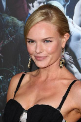 Kate Bosworth rocks LBD with a twist