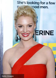 Katherine Heigl looks ravishing in red