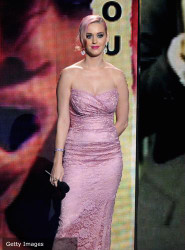 Katy Perry sparkles at Grammy Nominations Concert