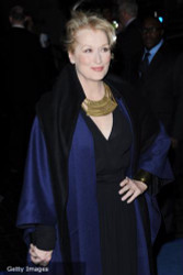 Meryl Streep stuns red carpet at 'The Iron Lady' premiere in London