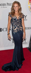 Sheryl Crow bends style rules with a Zac Posen jumpsuit